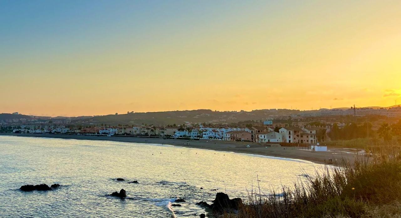 Ferienwohnung Atico Con Gran Terraza A 50 Metros De La Playa De Casares San Luis de Sabinillas Exterior foto